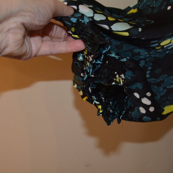 NWT Torrid Satin Surplice Tie Cut Out Back Long Sleeve Blouse Size 4X - Picture 9 of 14